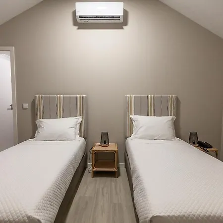 Bed & Breakfast Zarco 3*