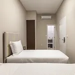 B&B Zarco 푼샬