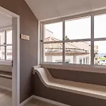B&B Zarco 3*