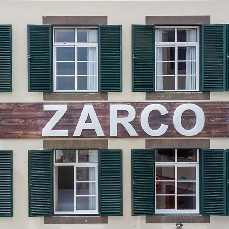 Alojamento de Acomodação e Pequeno-almoço Zarco 3*